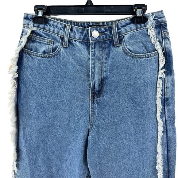 NWT Nasty Gal fray seam straight leg high rise jeans in light blue woman’s sz 8 - Picture 4 of 12